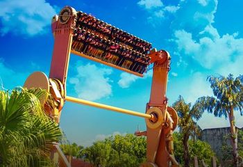 Brinquedo radical do Hopi Hari em Vinhedo - SP.