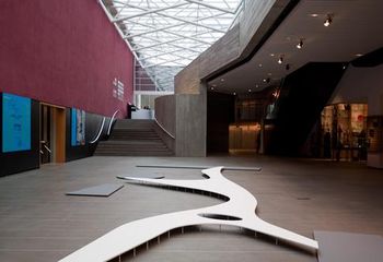 Espaço interno do Instituto Tomie Ohtake em São Paulo - SP. 