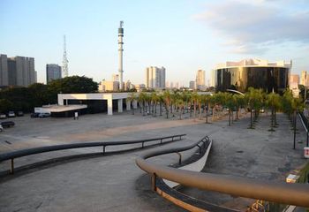 Praça da Sombra no Memorial da América Latina - SP. 