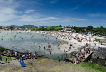 Vista da Praia do Forte em Cabo Frio - RJ.