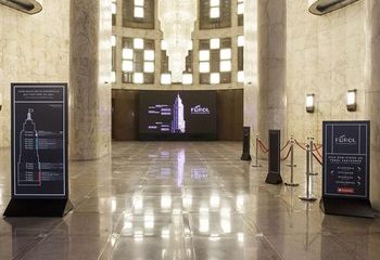 Hall do Térreo do Farol Santander de São Paulo - SP. 