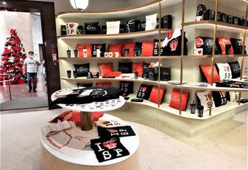 A Loja da Cidade no Farol Santander vende produtos de São Paulo - SP.