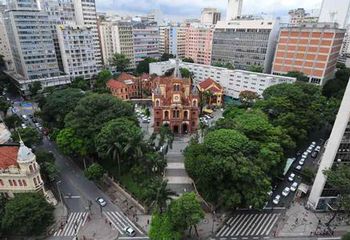 Santuário de São José em Belo Horizonte - MG visto de cima. 