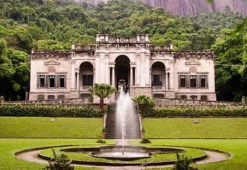 Fachada do Palacete do Parque Lage no Rio de Janeiro - RJ. 