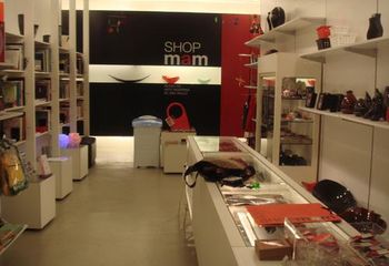 Loja de souvenir do Museu de Arte Moderna de São Paulo -SP.