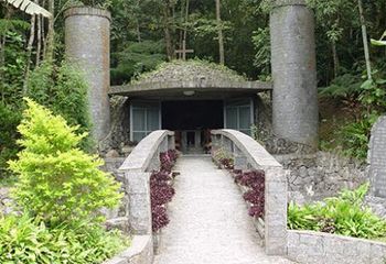 Capela de pedras da Estância Alto da Serra em São Bernardo do Campo - SP.