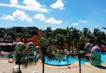 Infraestrutura do Acquamania Parque Aquático em Guarapari - ES.