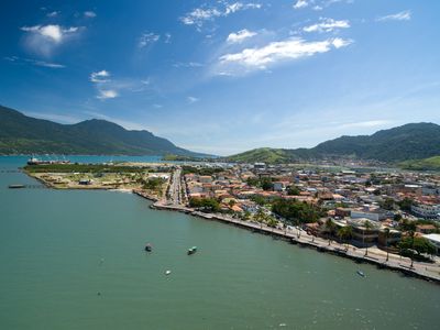 Maresias, uma das praias mais procuradas em São Sebastião - SP.