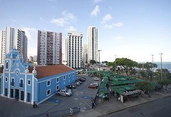 Vista da Pracinha de Boa Viagem em Recife - PE.
