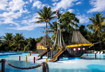 Navio Pirata do Acquamania Parque Aquático em Guarapari - ES.