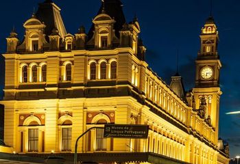Prédio do Museu da Língua Portuguesa após restauração em São Paulo - SP.